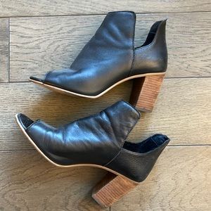 Steve Madden Leather Chunky Heel Booties Open Toed